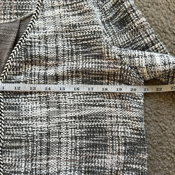 NWT Max Studio Tweed Nautical knit Blazer Sweater cardigan neutral Medium - Picture 9 of 12